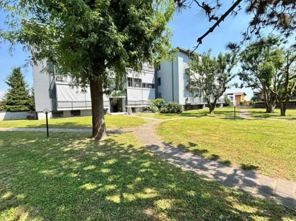 appartamento in vendita a Lomazzo