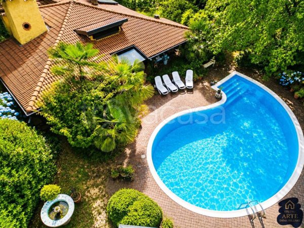 casa indipendente in vendita a Lomazzo