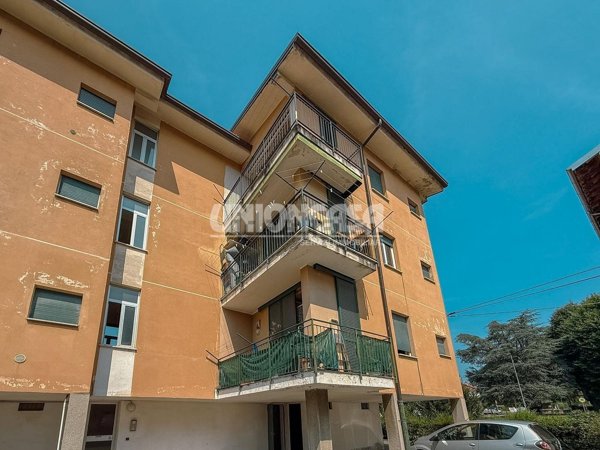 appartamento in vendita a Lomazzo
