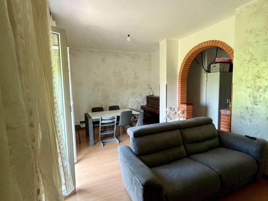 appartamento in vendita a Lomazzo