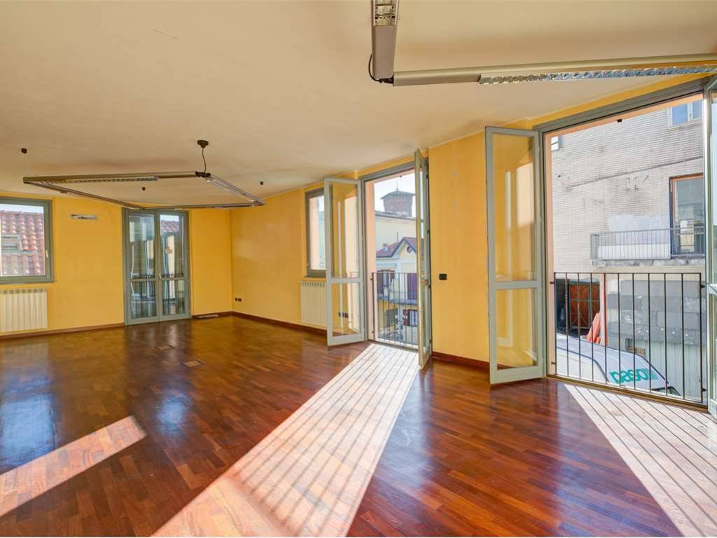 appartamento in vendita a Lomazzo