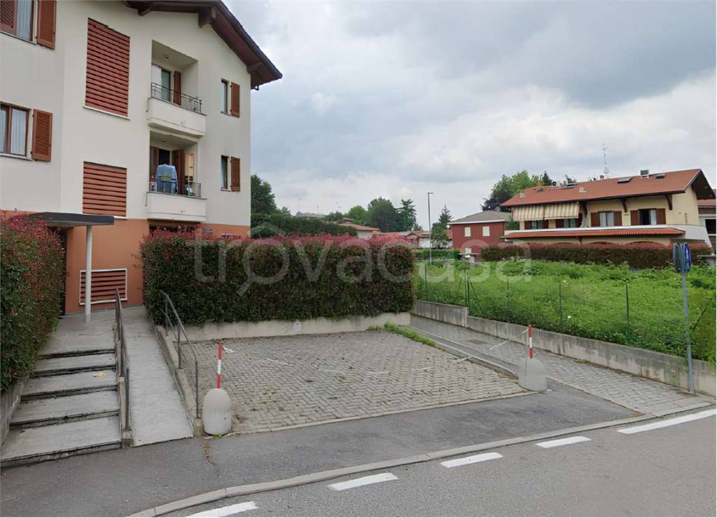 appartamento in vendita a Lomazzo