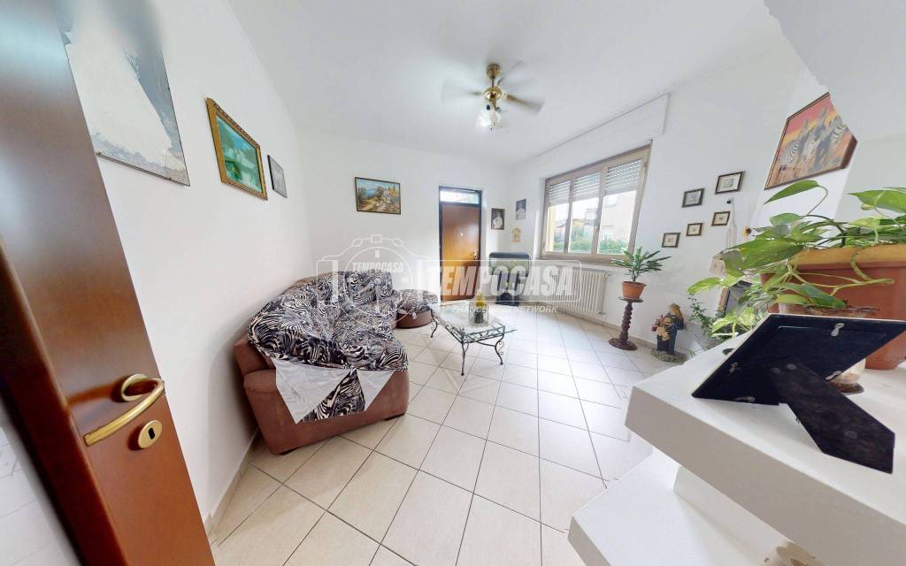 appartamento in vendita a Lomazzo