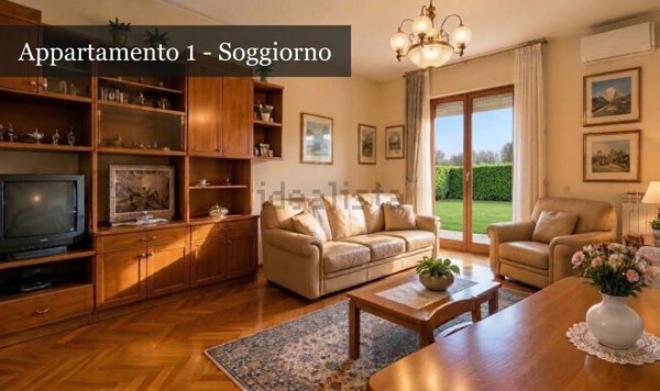 casa indipendente in vendita a Lomazzo