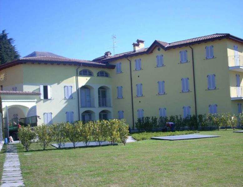 appartamento in vendita a Longone al Segrino