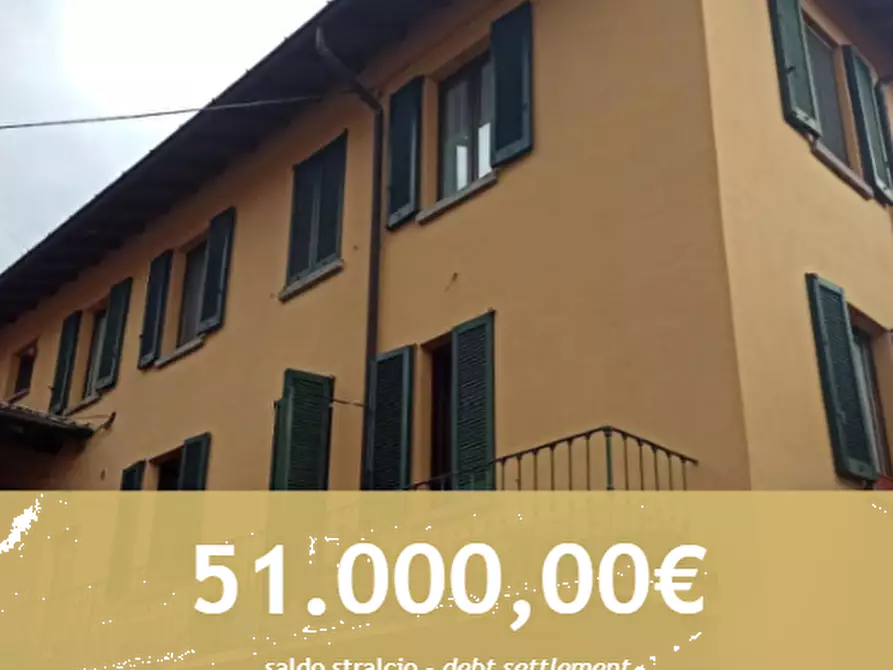 appartamento in vendita a Longone al Segrino in zona Morchiuso