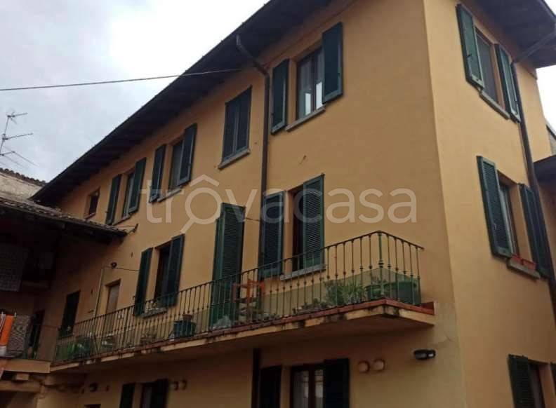 appartamento in vendita a Longone al Segrino
