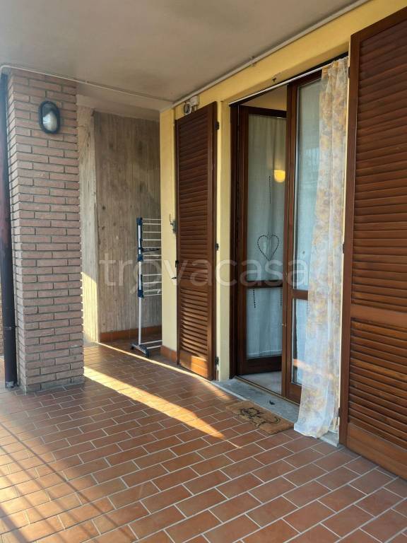 appartamento in vendita a Luisago