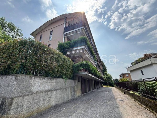 appartamento in vendita a Luisago