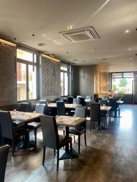 negozio in vendita a Luisago