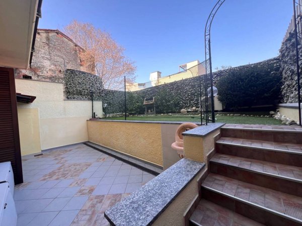 appartamento in vendita a Luisago