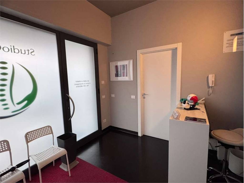 ufficio in vendita a Lurago d'Erba
