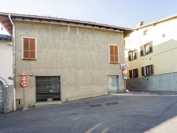 casa indipendente in vendita a Lurago d'Erba