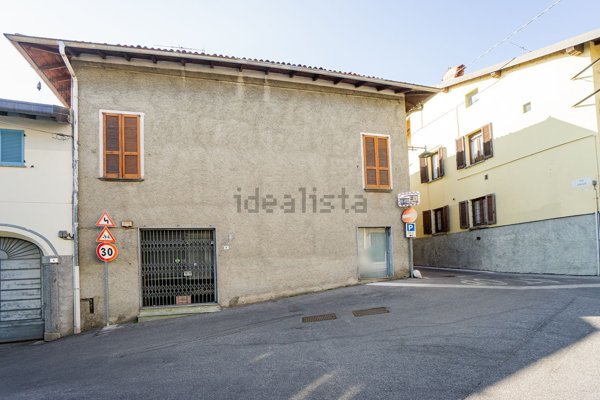 casa indipendente in vendita a Lurago d'Erba