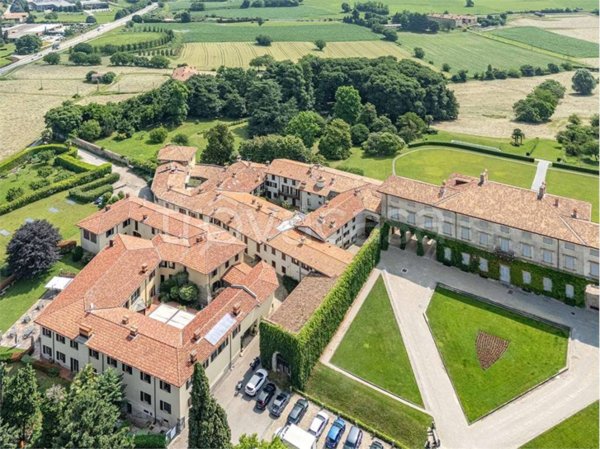 appartamento in vendita a Lurago d'Erba