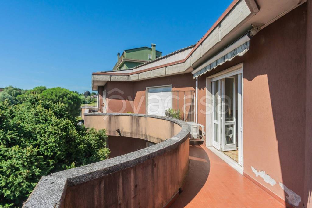 appartamento in vendita a Lurago d'Erba