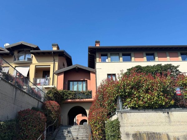 appartamento in vendita a Lurago d'Erba