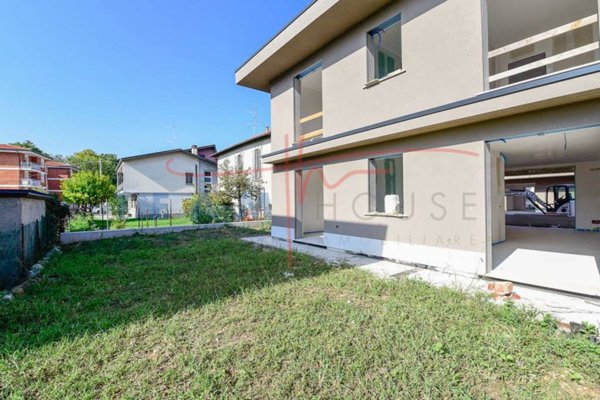 appartamento in vendita a Lurago d'Erba