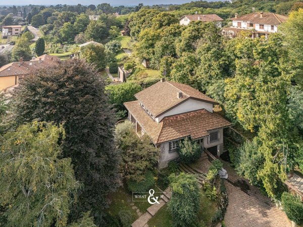 casa indipendente in vendita a Lurago d'Erba
