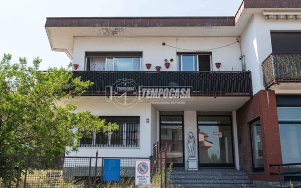 appartamento in vendita a Lurago d'Erba