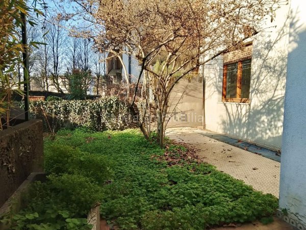 appartamento in vendita a Lurago d'Erba