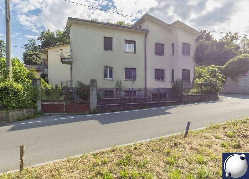 casa indipendente in vendita a Lurago d'Erba