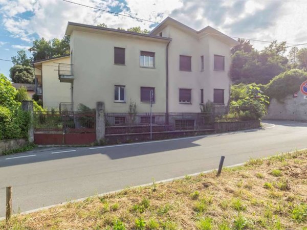 casa indipendente in vendita a Lurago d'Erba