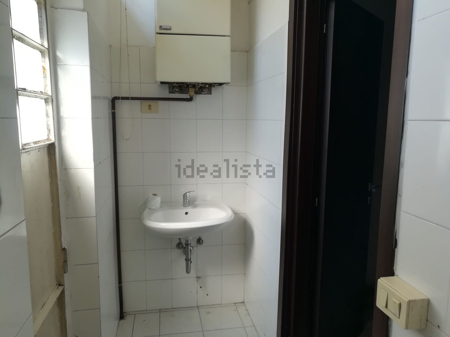 negozio in vendita a Lurago d'Erba