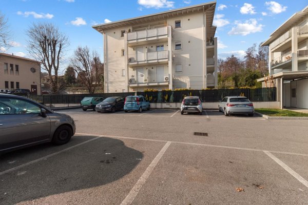 appartamento in vendita a Lurago d'Erba