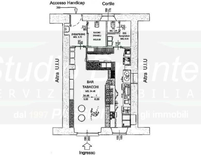 negozio in vendita a Lurago d'Erba