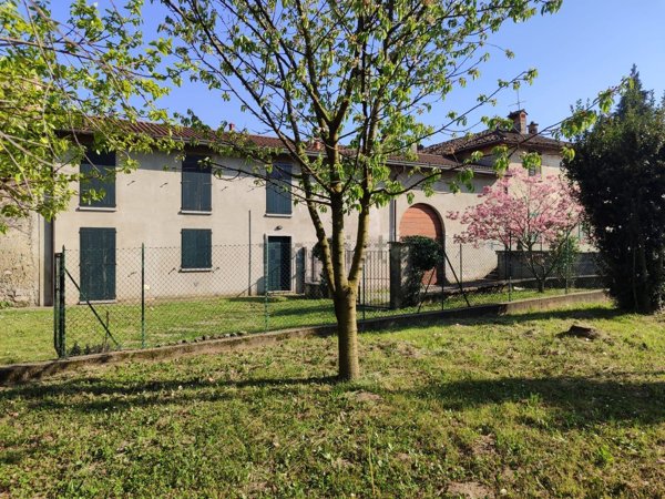 casa indipendente in vendita a Lurago d'Erba