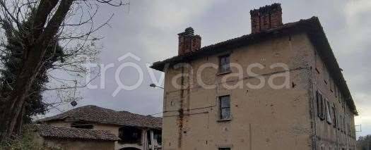 casale in vendita a Lurago d'Erba