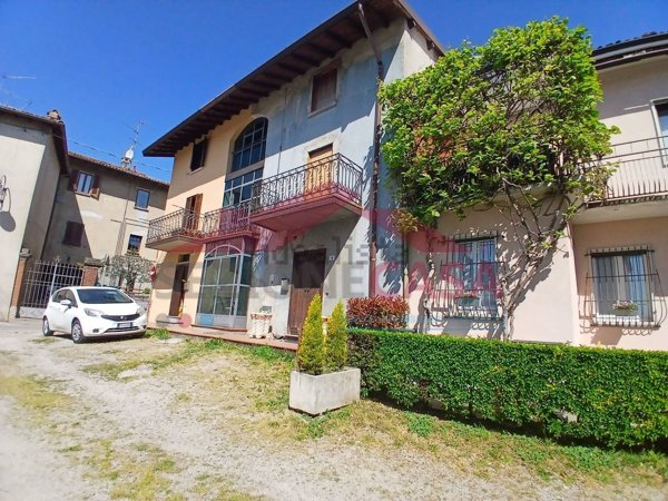 casa indipendente in vendita a Lurago d'Erba