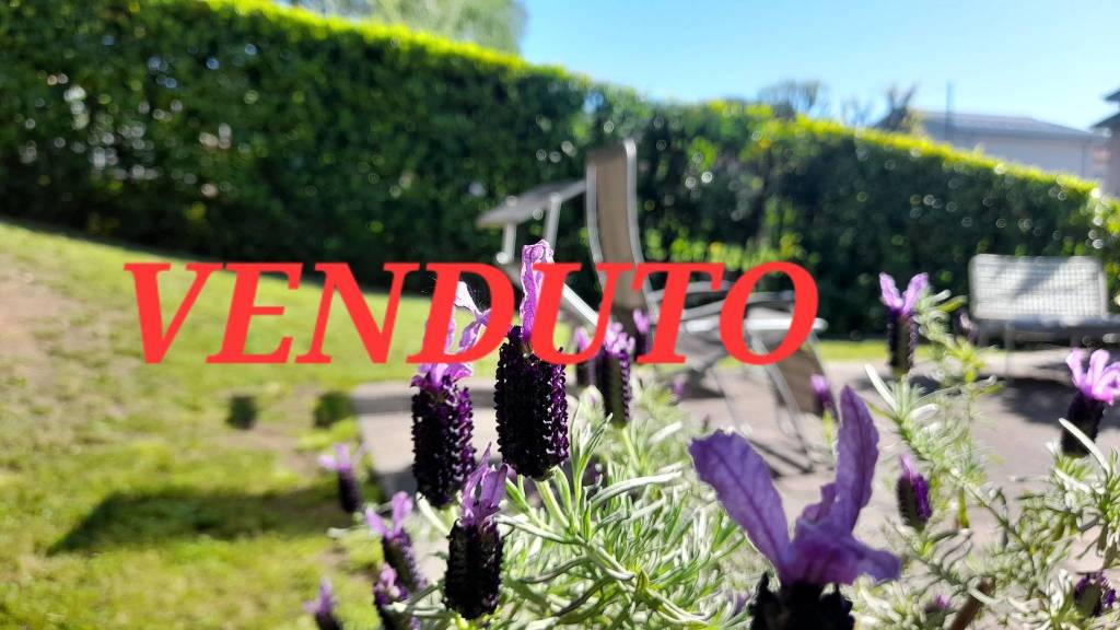 appartamento in vendita a Lurago d'Erba