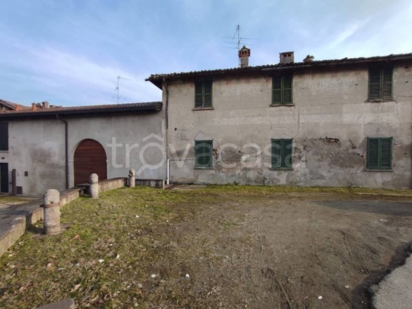 casa indipendente in vendita a Lurago d'Erba in zona Calpuno