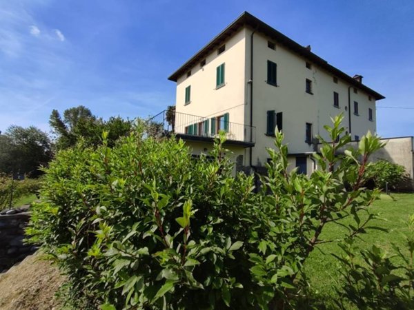 casa indipendente in vendita a Lurago d'Erba