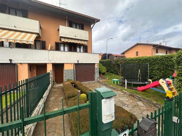 casa indipendente in vendita a Lurago d'Erba
