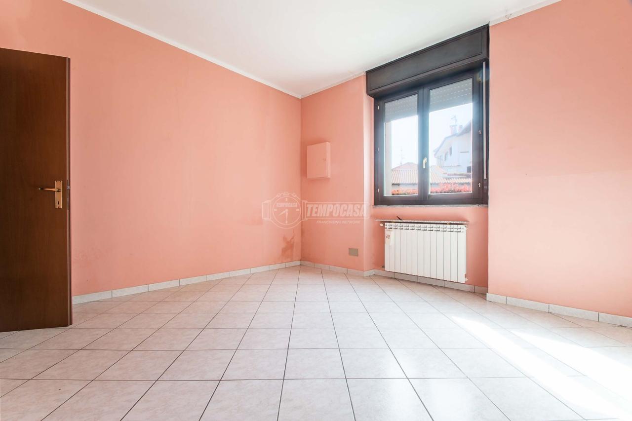 appartamento in vendita a Lurago Marinone