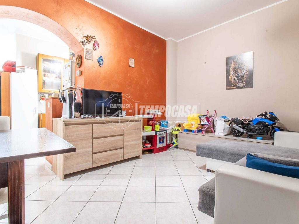 appartamento in vendita a Lurago Marinone