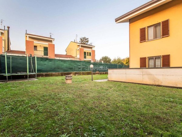 appartamento in vendita a Lurago Marinone
