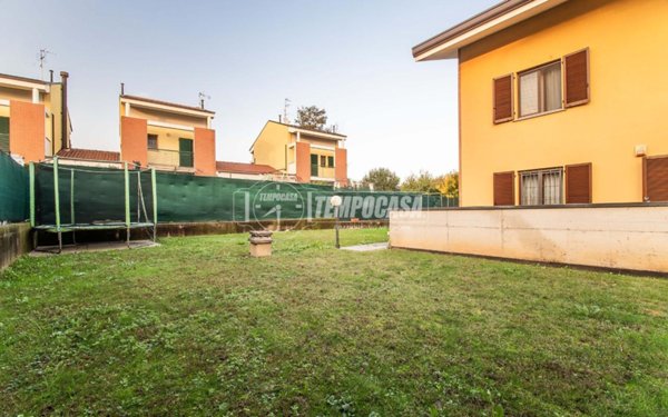 appartamento in vendita a Lurago Marinone