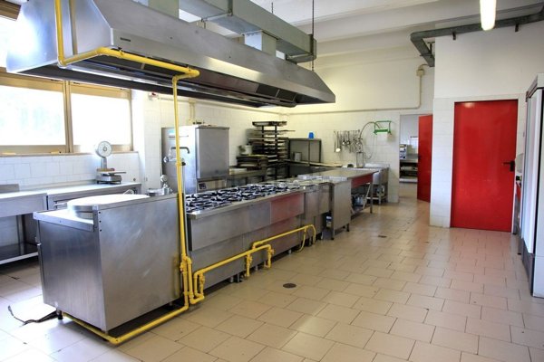 negozio in vendita a Lurago Marinone