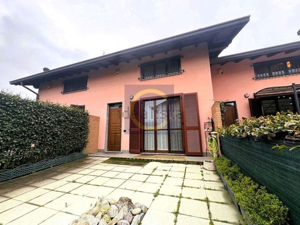appartamento in vendita a Lurago Marinone