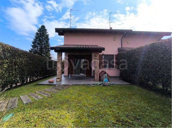 casa indipendente in vendita a Lurago Marinone