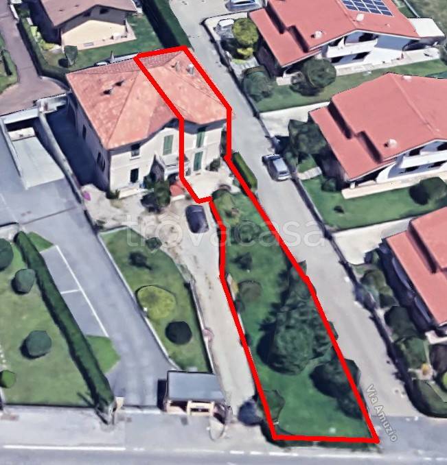 casa indipendente in vendita a Lurago Marinone