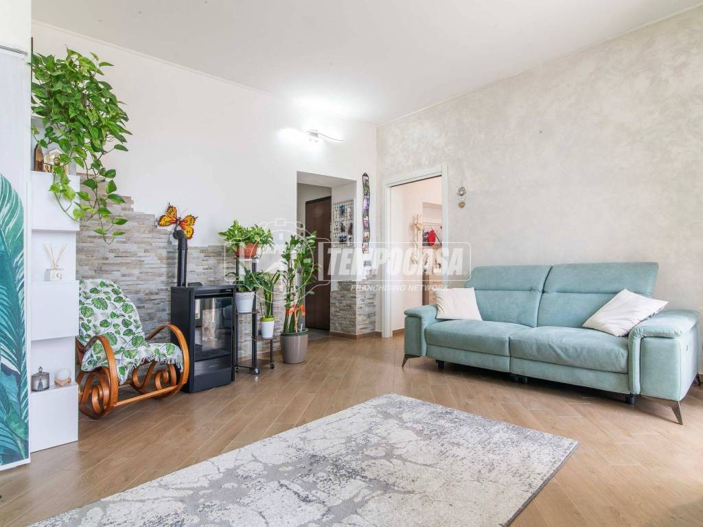 appartamento in vendita a Lurago Marinone