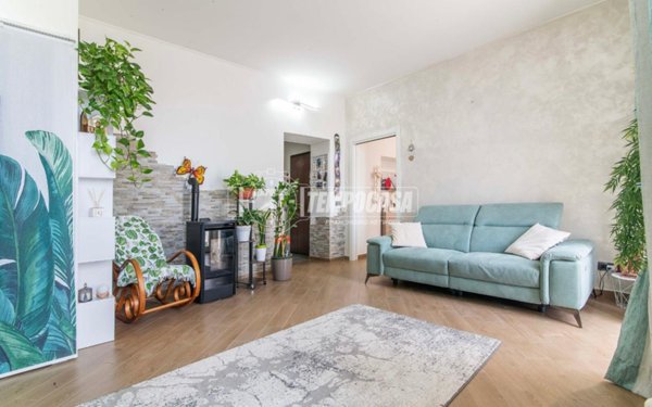 appartamento in vendita a Lurago Marinone