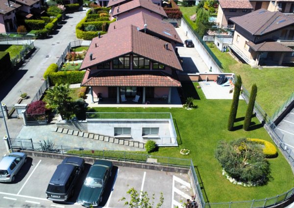 casa indipendente in vendita a Lurago Marinone