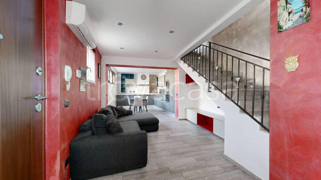 appartamento in vendita a Lurago Marinone