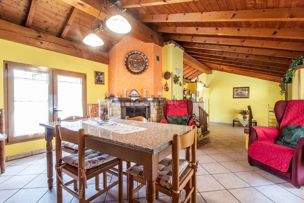 appartamento in vendita a Lurago Marinone